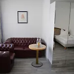 Boardinghaus Zu 3*