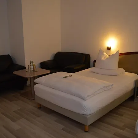 게스트하우스 Boardinghaus Zu 3*