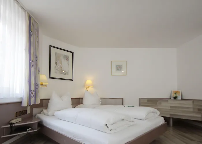Boardinghaus Zu 3*